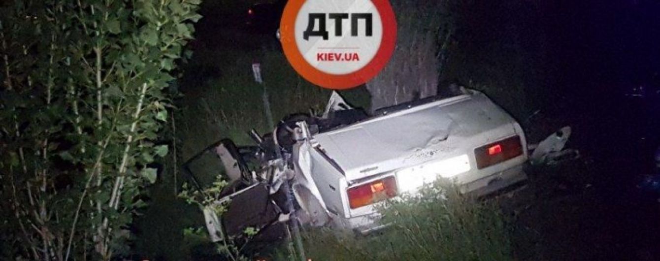 Под Киевом произошло смертельное лобовое столкновение "ВАЗа" и Opel
