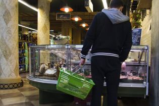 Лайфхаки для покупця. Як не купити в супермаркеті зайвого та не зважати на акції