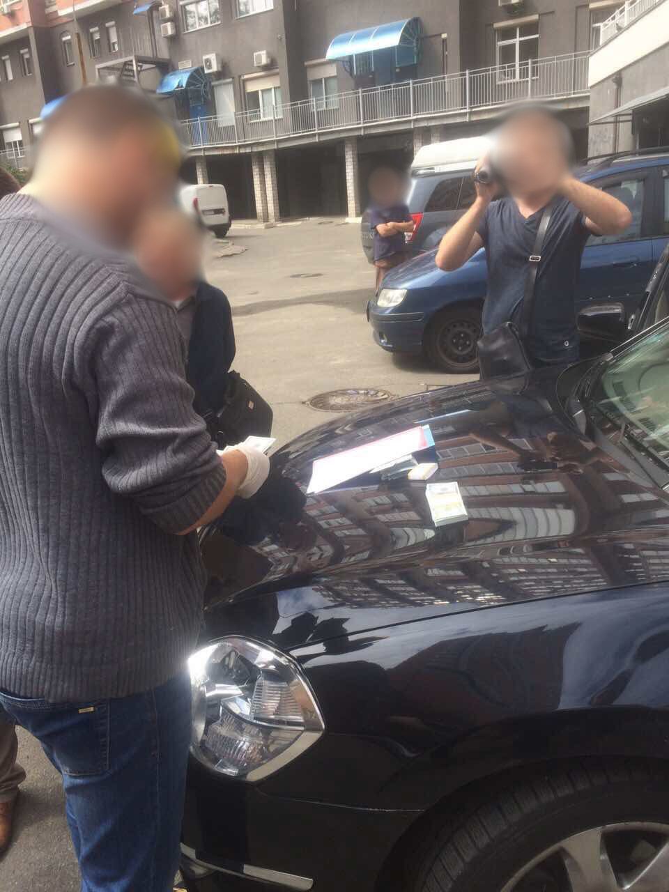 затримання арбітражного керівника