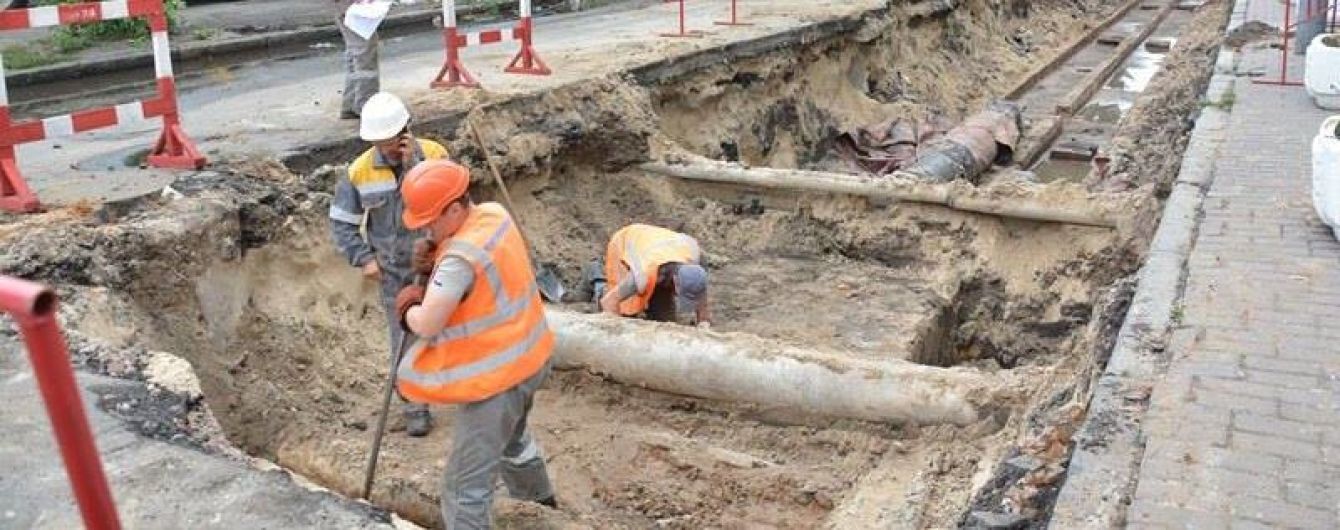 В "Киевэнерго" рассказали, когда и на какой период в шести районах столицы отключат горячую воду