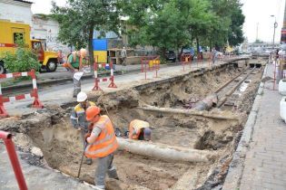 В "Киевэнерго" рассказали, когда и на какой период в шести районах столицы отключат горячую воду