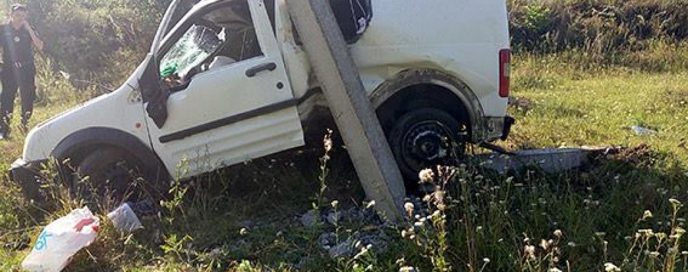 На Хмельниччині внаслідок моторошної ДТП загинуло молоде подружжя