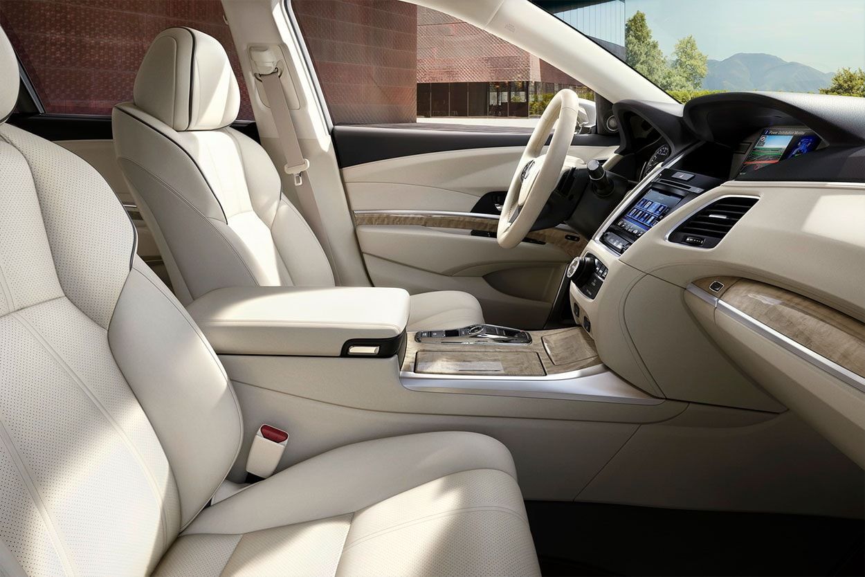 Acura RLX