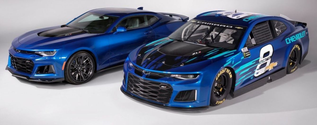 Chevrolet показал новую версию гоночного купе Camaro для NASCAR