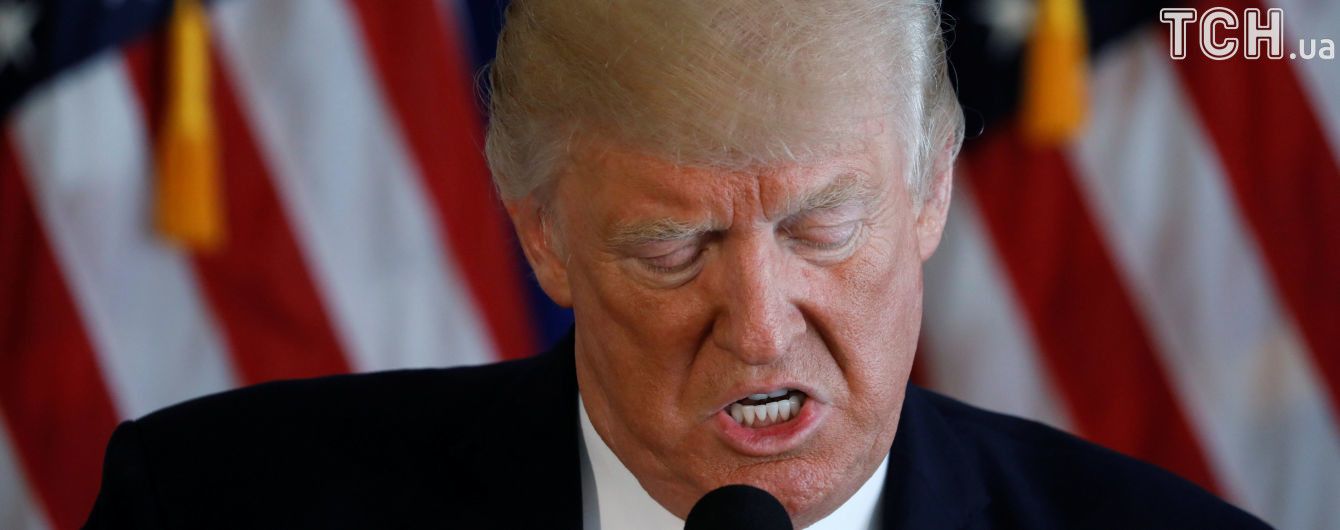 Трамп продлил режим чрезвычайного положения в США