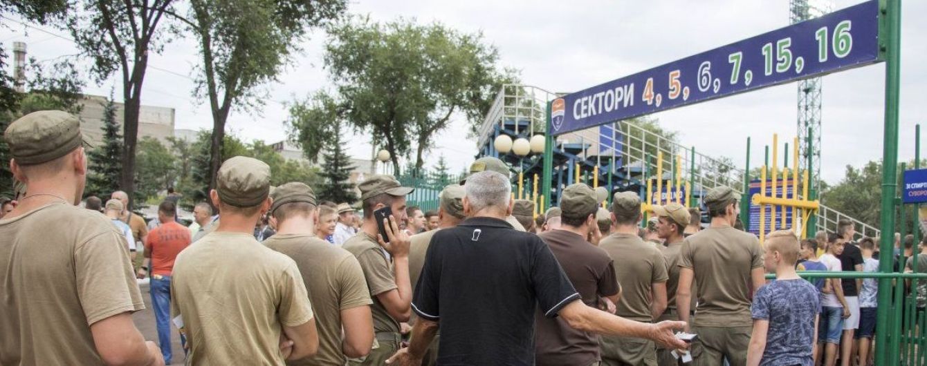 "Динамо" вимагає перенести матч із Маріуполя, де оголошений найвищий рівень терористичної загрози
