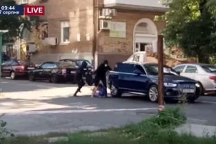 У Києві невідомі в масках розстріляли чоловіка