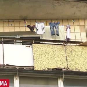 Несамовиті дитячі крики з балкону сполохали киян і поліцію