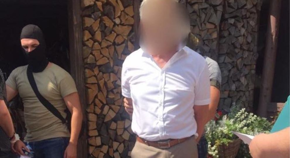 У Києві на хабарі у 60 тис. грн затримали керівника філії державного банку
