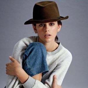 Юная и успешная: Кайя Гербер в новом фотосете для Teen Vogue