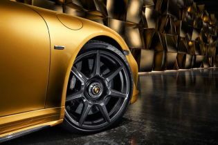 Porsche представила полностью карбоновые колесные диски