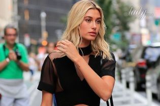В маленьком топе и без лифчика: Хейли Болдуин сходила на кастинг Victoria's Secret