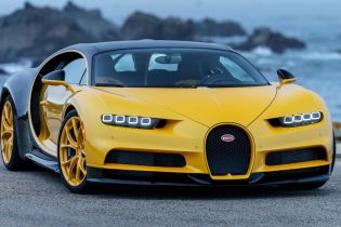 Bugatti передала первый гиперкар Chiron клиенту в США