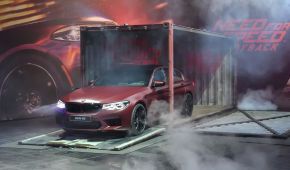 BMW официально представила новый "заряженный" седан M5