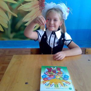 Операция спасет 7-летнюю Дианку от инвалидной коляски