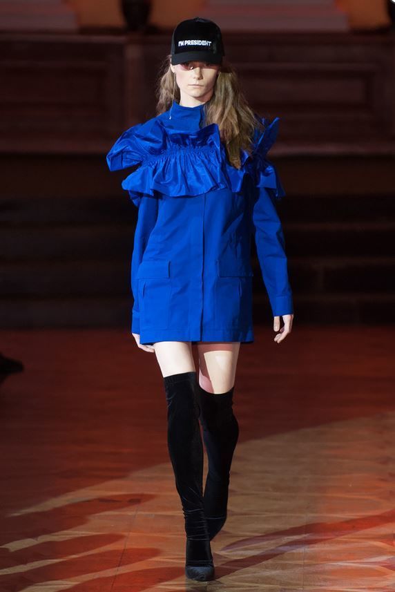 Показ Andre TAN SS18_9