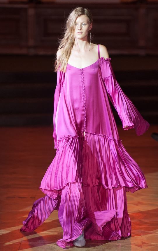 Показ Andre TAN SS18_12