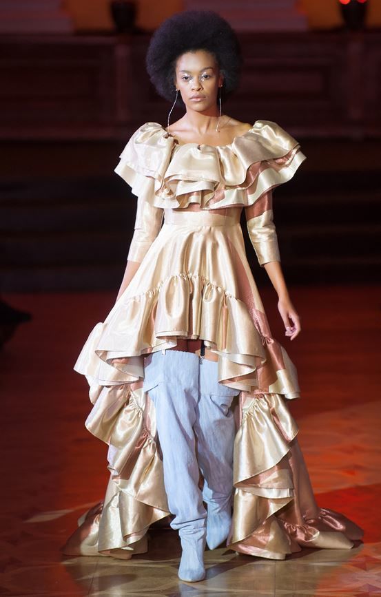 Показ Andre TAN SS18_36