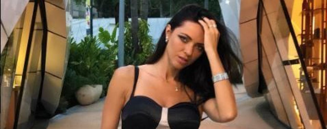 Виктория из "НЕАНГЕЛОВ" полностью обнажила ягодицы в ванне