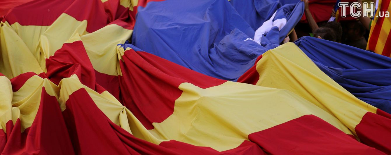 Каталонія розлучається з Іспанією. Ризики і небезпеки проголошення незалежності регіону