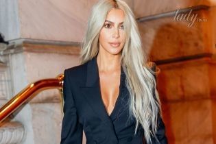 Счастливая мать: Ким Кардашьян показала милое фото сына
