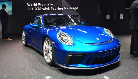 Porsche 911 GT3 Touring Package с "механикой" приехал во Франкфурт