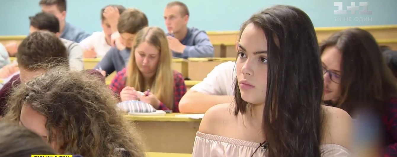 Наймолодша красуня України вступила до політеху та мріє про політику