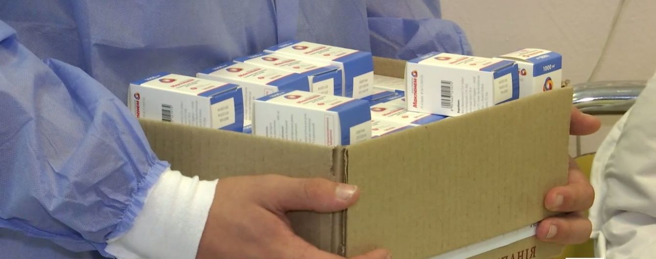 Замість букетів до школи: запорізькі учні зібрали 16 тис. грн на ліки бійцям