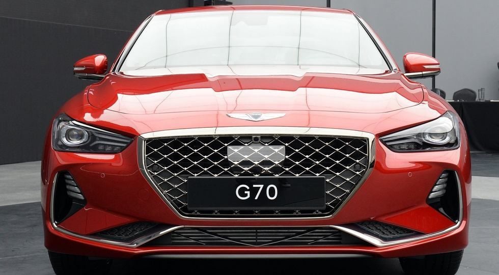 Genesis G70