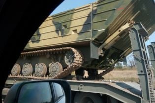 Возле оккупированного Луганска заметили сразу три колонны с техникой