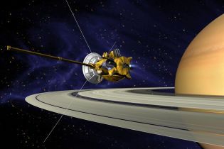 NASA завершило роботу зонда Cassini на Сатурні