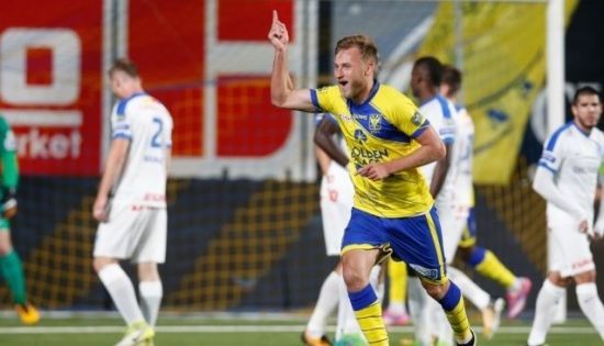 В Бельгії український футболіст приніс команді перемогу завдяки чудовому удару зі штрафного
