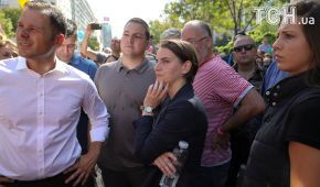 Прем'єр-міністр Сербії вперше взяла участь у гей-параді