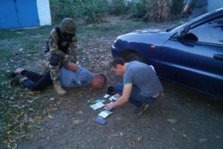На Луганщині затримали банду, яка примушувала дівчат до заняття проституцією у РФ