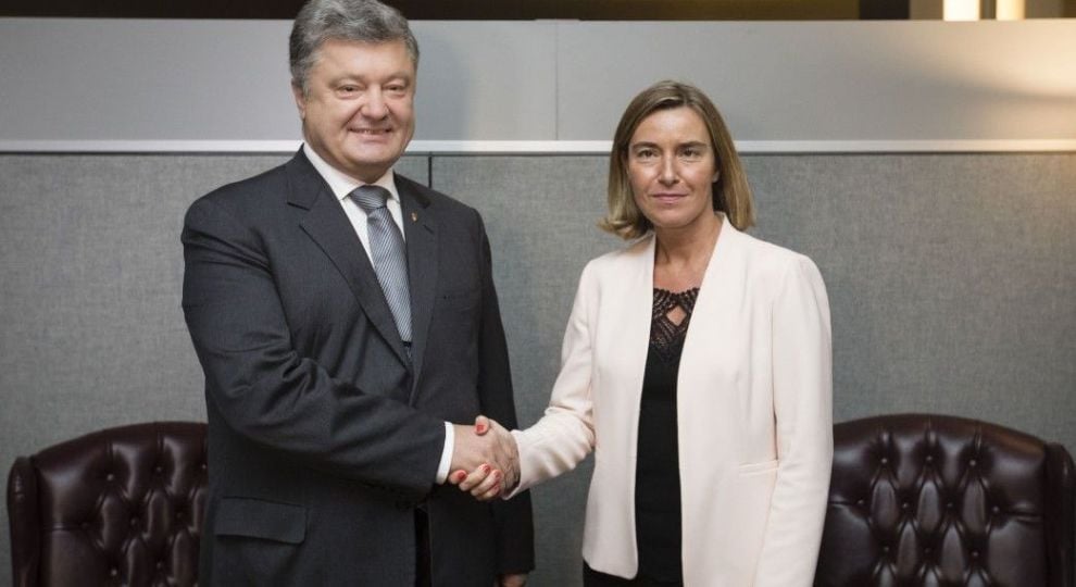 Порошенко закликав Могеріні підтримати ініціативи щодо зближення України і ЄС