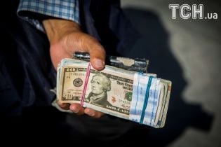 Прогноз Кабмина на курс валют пессимистичный, мы ожидаем 28,5 гривен за доллар - Коробкова