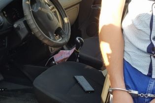 На Донеччині оголосили підозру поліцейському-хабарнику, який влаштував погоню від слідчих