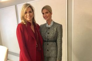 Блондинки в деловых костюмах: Иванка Трамп встретилась с королевой Максимой