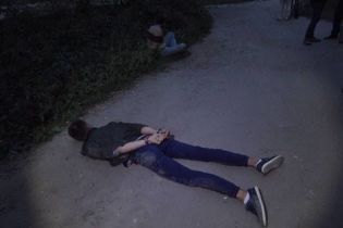 Збройні барони. У Сумах затримали підлітків, які торгували пістолетами