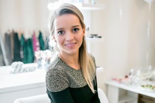 Дизайнер бренда Herstory Екатерина Слюнькова: "Сейчас люди не нуждаются в базовых вещах гардероба, их нужно удивлять"
