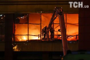 Под Москвой мощно пылает крупный торговый центр