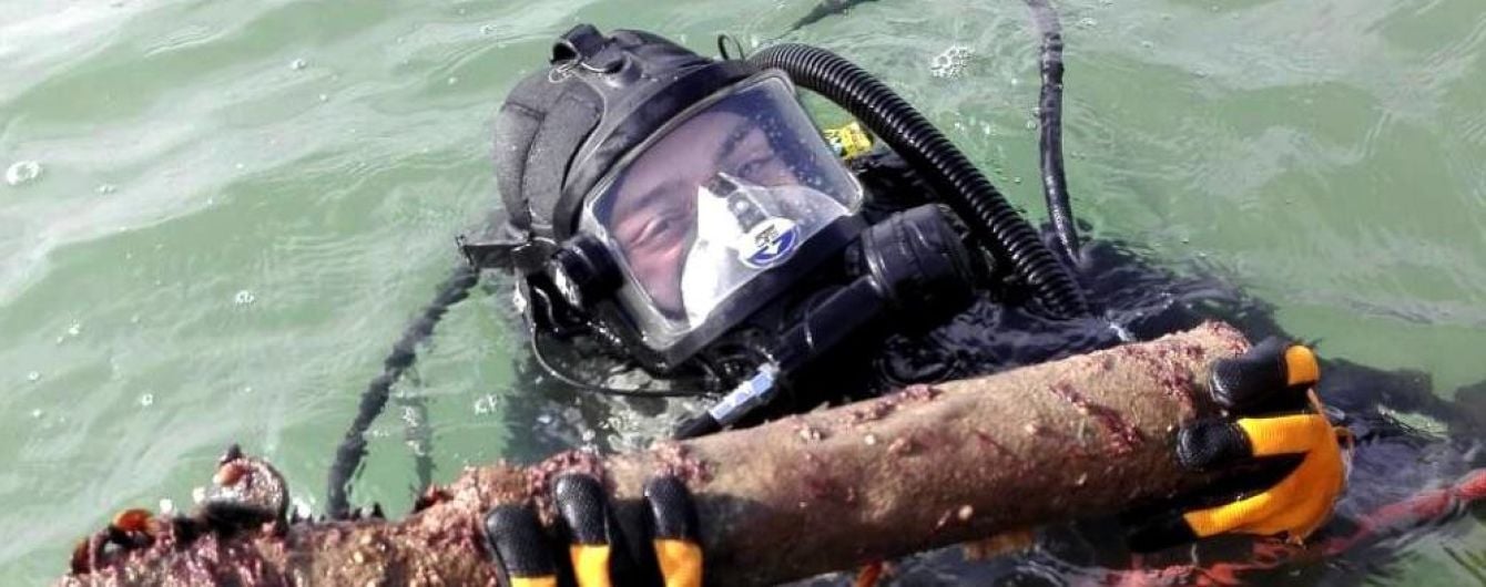 На Одещині з затонулого німецького судна підняли майже 14 тисяч боєприпасів