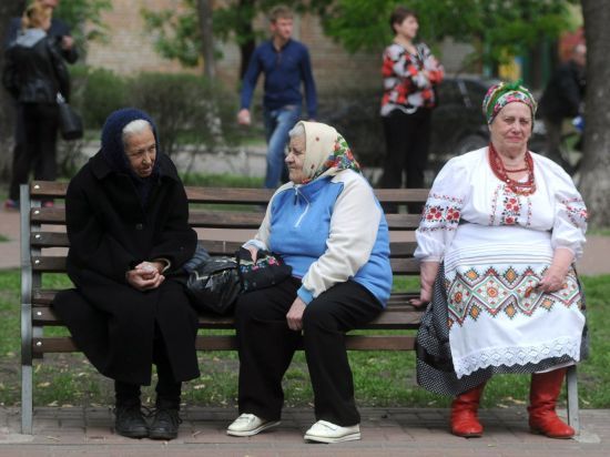 Особливості пенсійної реформи та неспокійна ніч у Києві. П’ять новин, які ви могли проспати