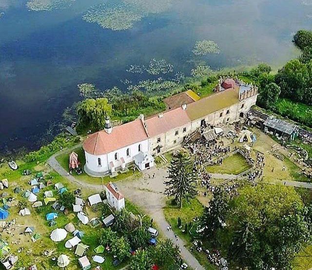 Старокостянтинів