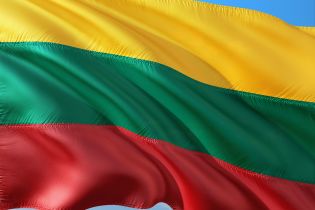 У Литві запровадять квоти для іноземних працівників через високу міграцію з України