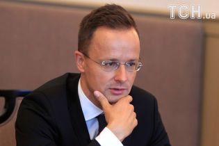 У вас війна, але залиште угорців у спокої – голова МЗС Угорщини