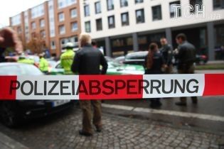 В Германии автомобиль протаранил толпу
