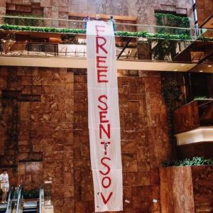 У Trump Tower в Нью-Йорку вивісили банер з вимогою звільнити Сенцова