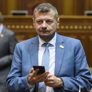 "Шо ти надєлал, с*ка, застрелися". ЗМІ зняли розлюченого Мосійчука в суді над Коханівським