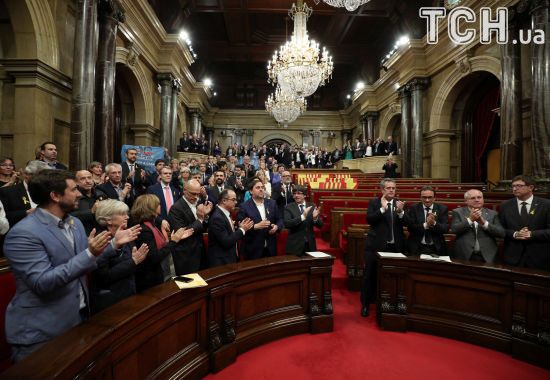 Іспанія дозволить Пучдемону брати участь у грудневих виборах у Каталонії
